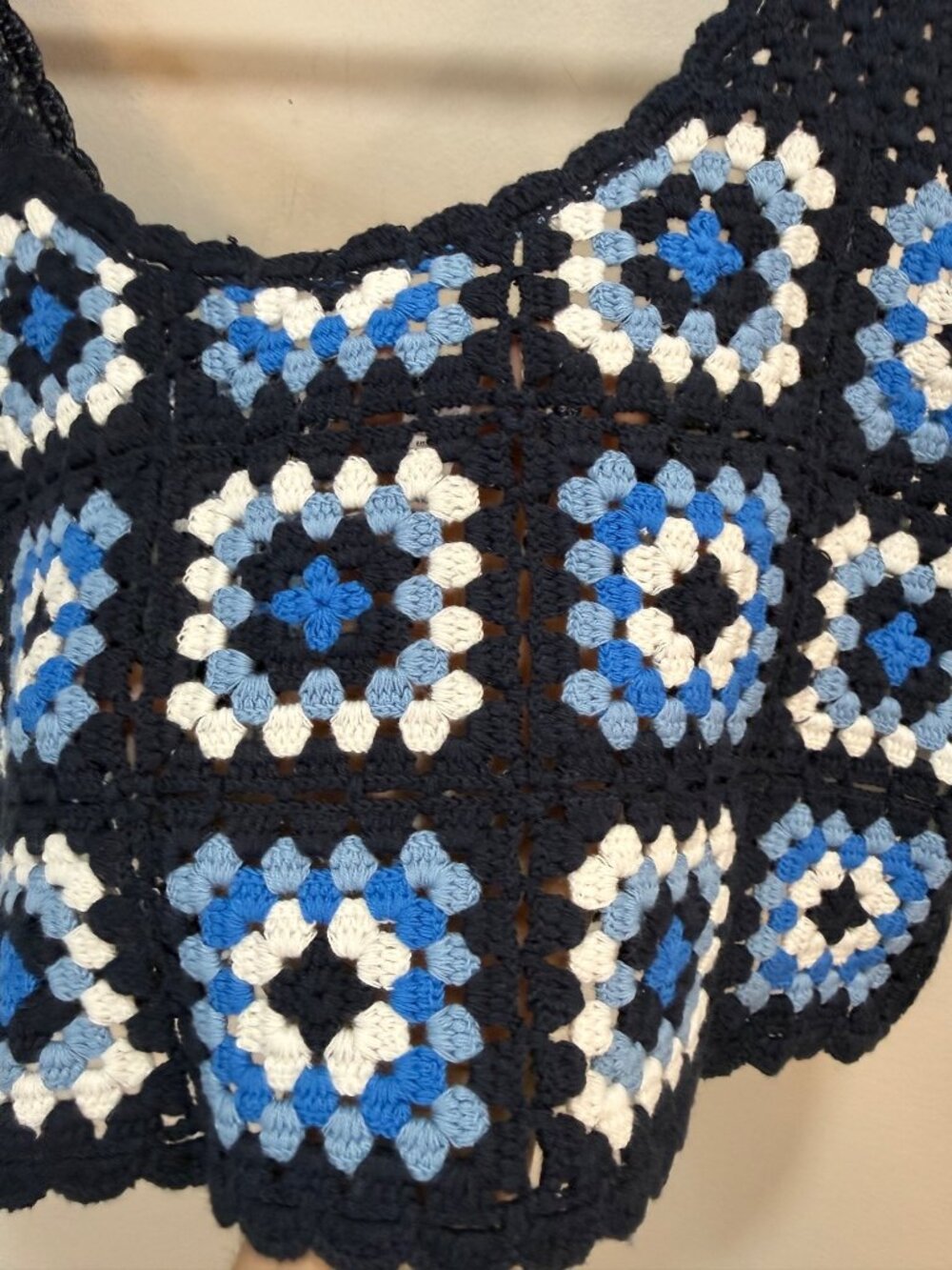 Crochet Granny Square Lagenlook Boho Textured Knit Cropped Tank Top XS NWT - Picture 5 of 6